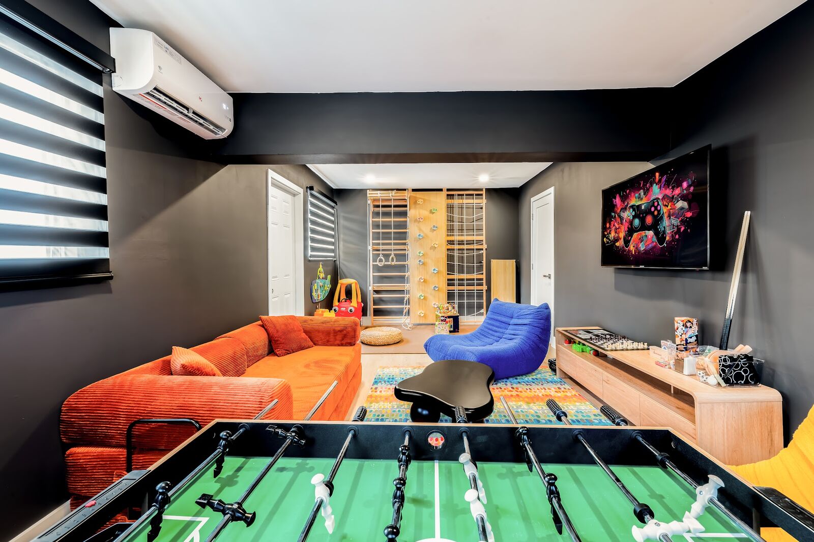 Bunk room